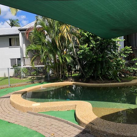 Coral Reef Resort Cairns Exterior foto